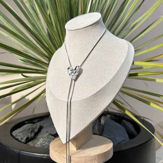Romantic “Sliding Heart” Necklace